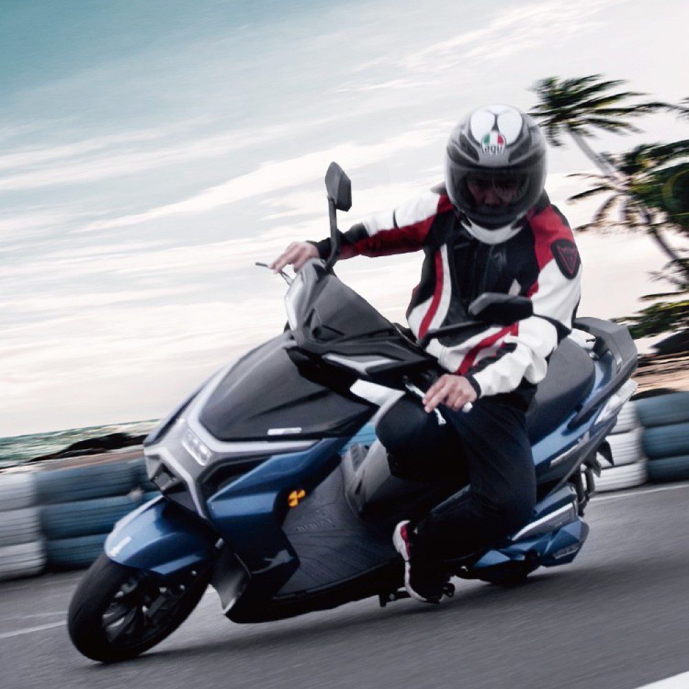 5101592464967937-1000x1000w